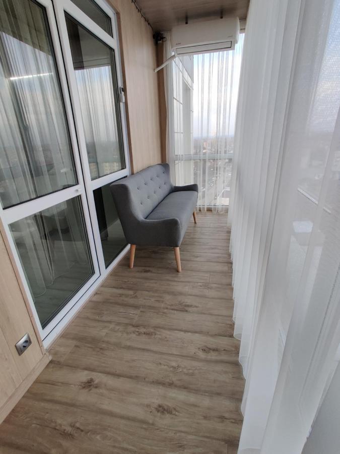Yarovytsya Vip In The Center Apartment Lutsk Bagian luar foto