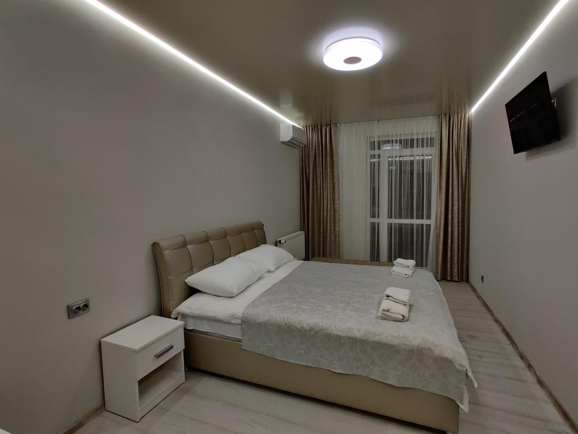 Yarovytsya Vip In The Center Apartment Lutsk Bagian luar foto